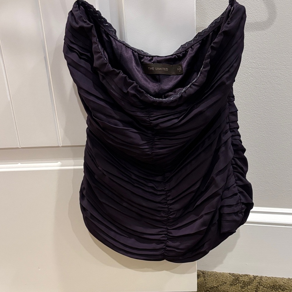 The Limited Women's Elegant deep purple strapless top